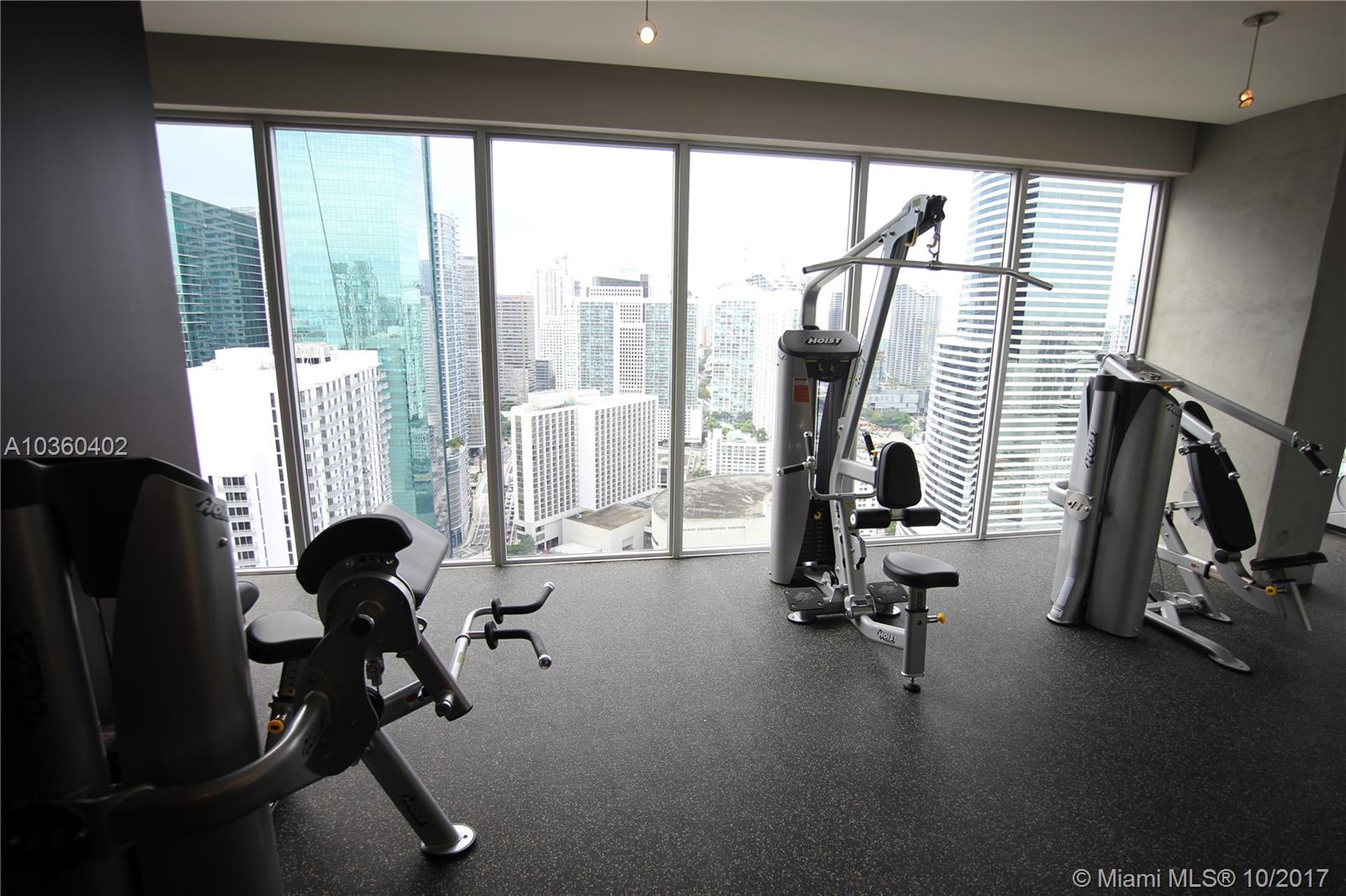 CENTRO CONDO - Residential Lease