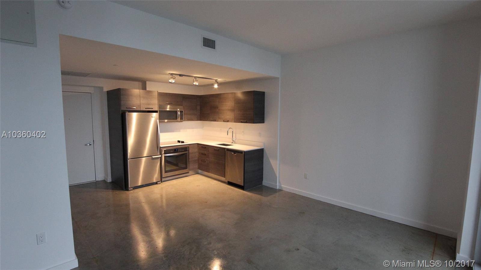 CENTRO CONDO - Residential Lease