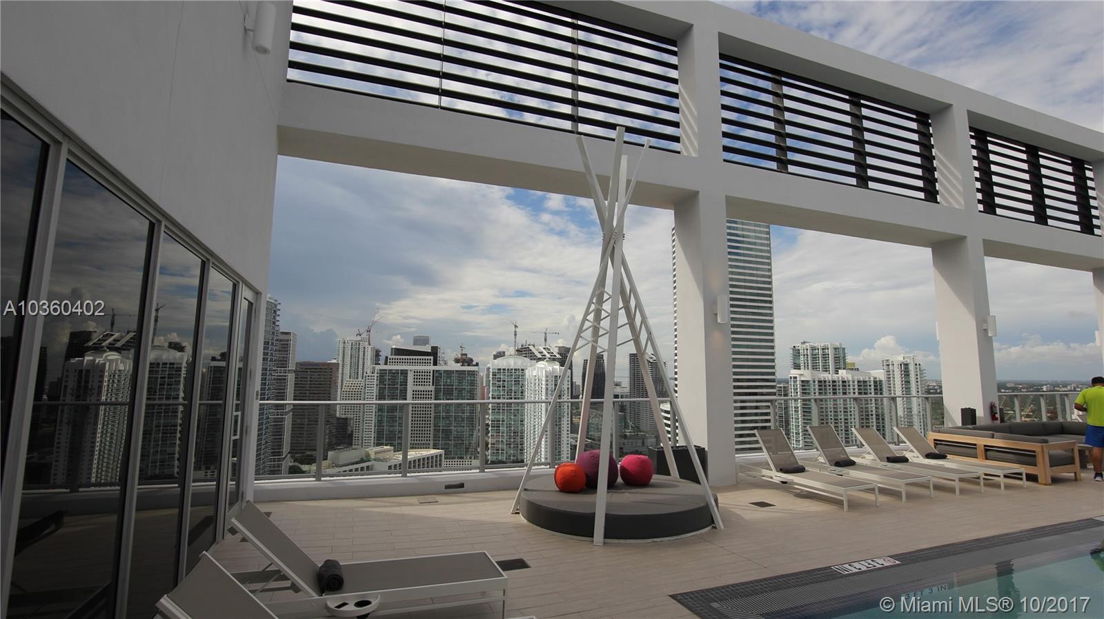 CENTRO CONDO - Residential Lease