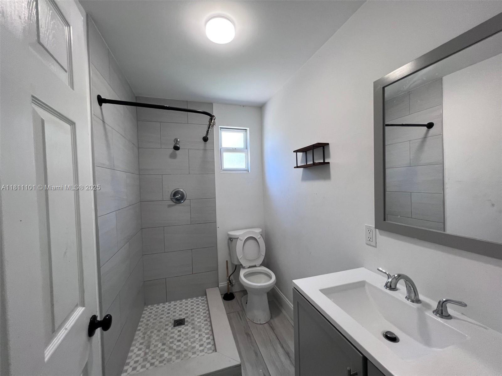 LAKE WORTH TOWN OF ADD 1 - Residential Lease
