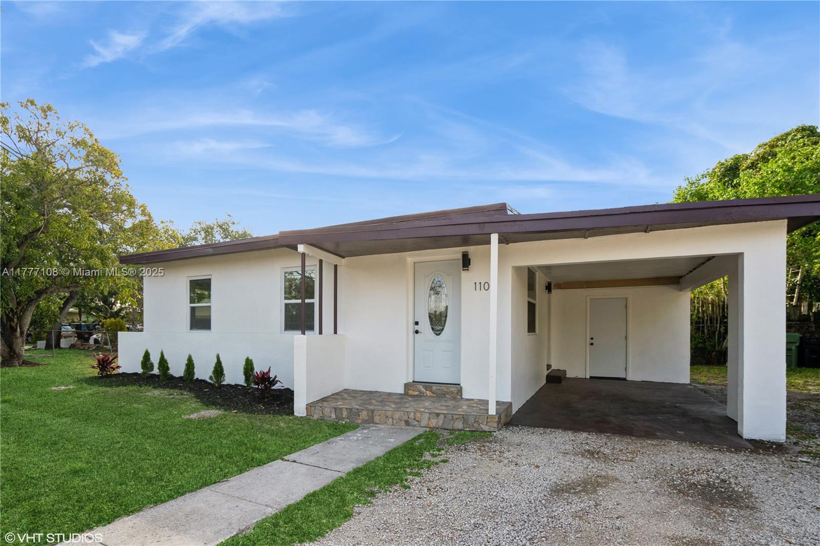 1100 NW 12th St