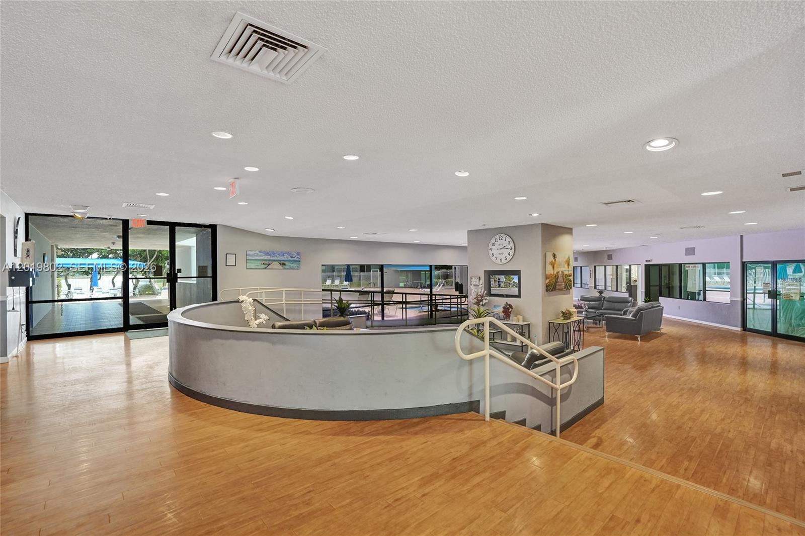 LIME BAY CONDOMINIUM 2 - Residential