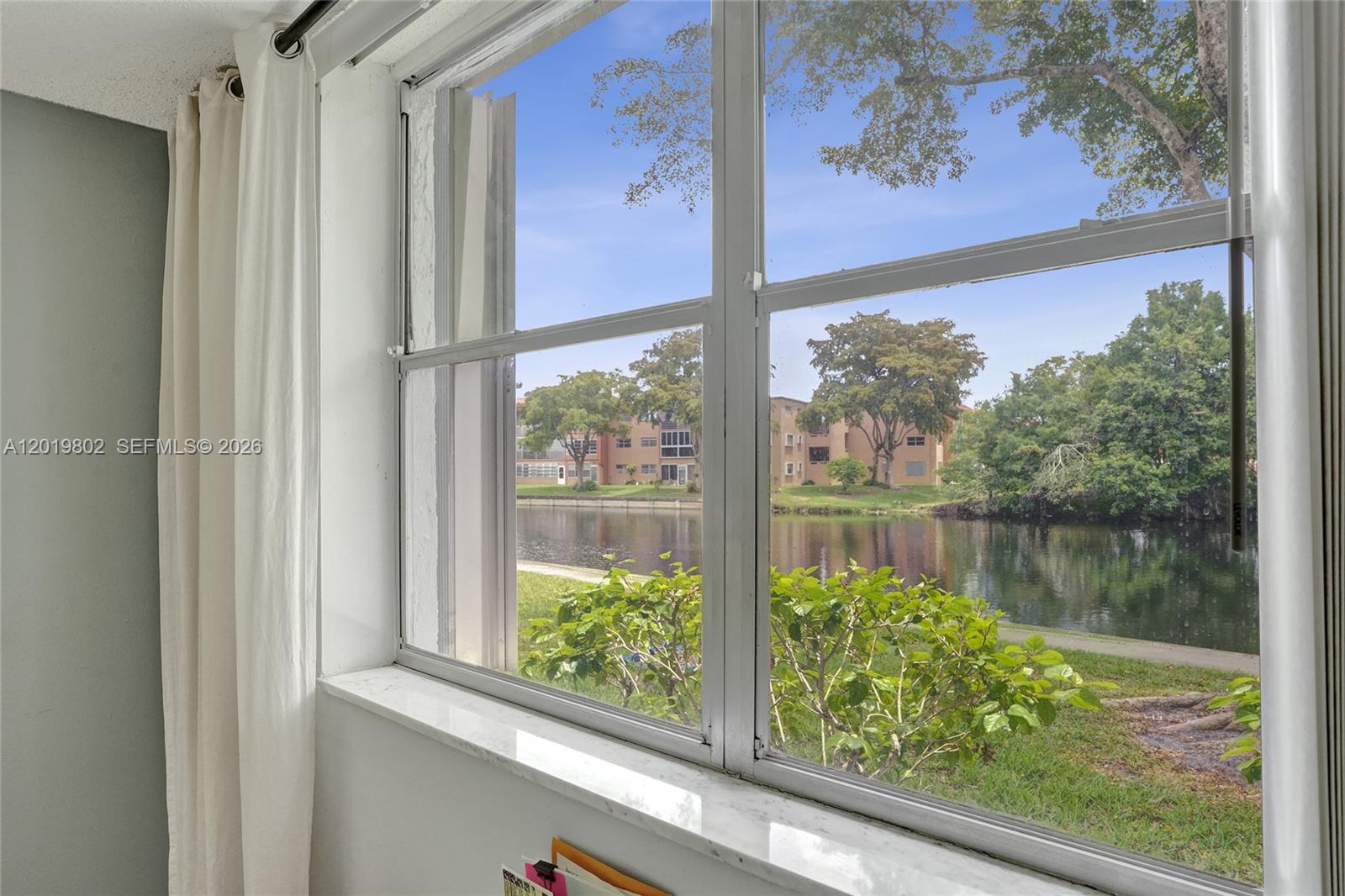LIME BAY CONDOMINIUM 2 - Residential