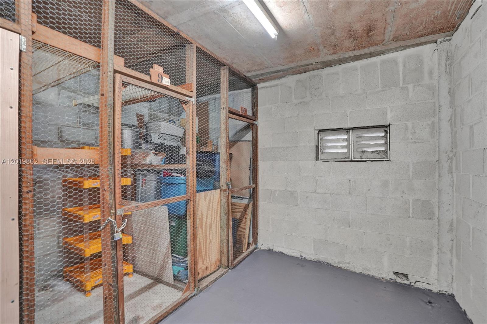 LIME BAY CONDOMINIUM 2 - Residential