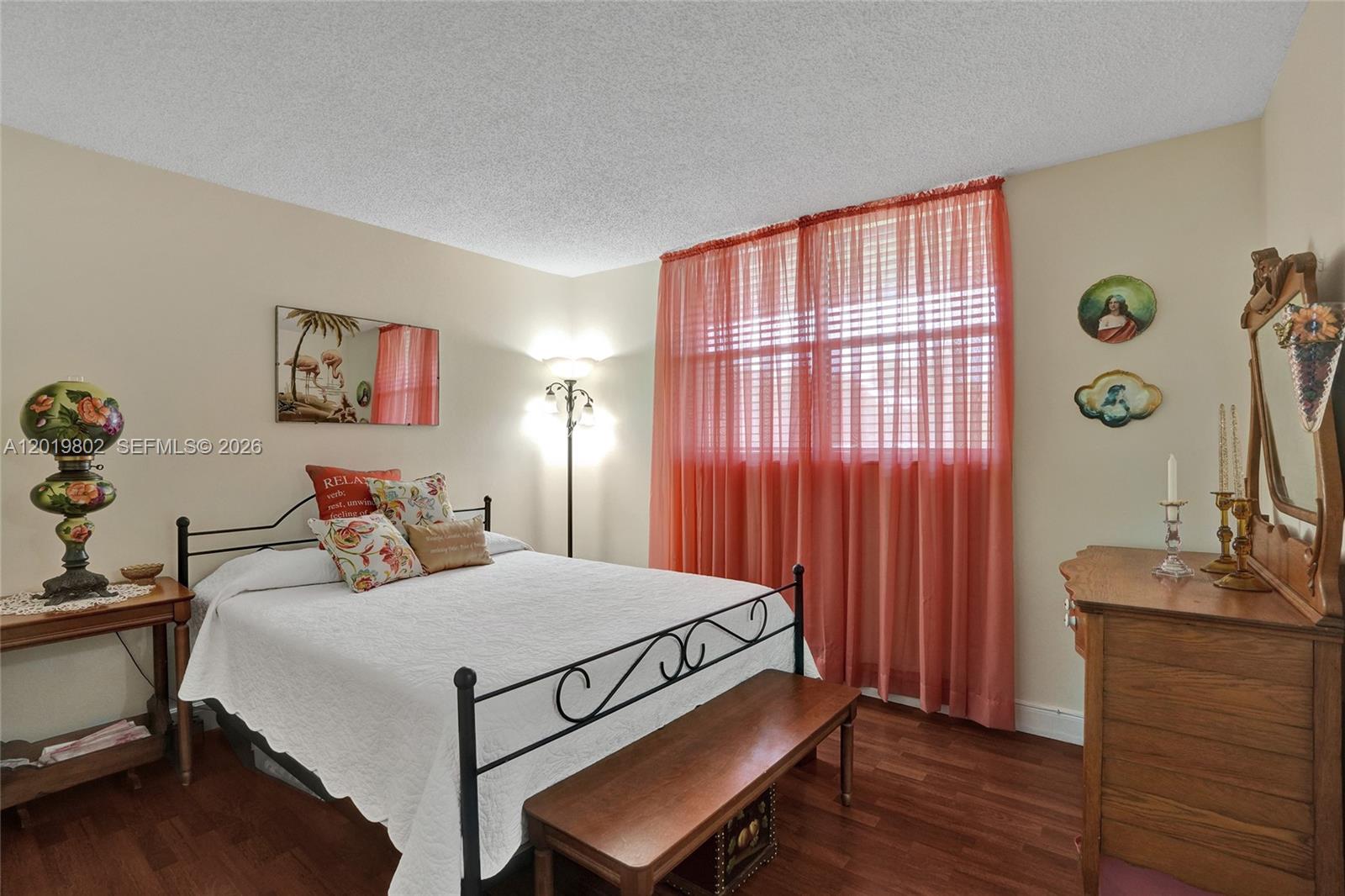 LIME BAY CONDOMINIUM 2 - Residential