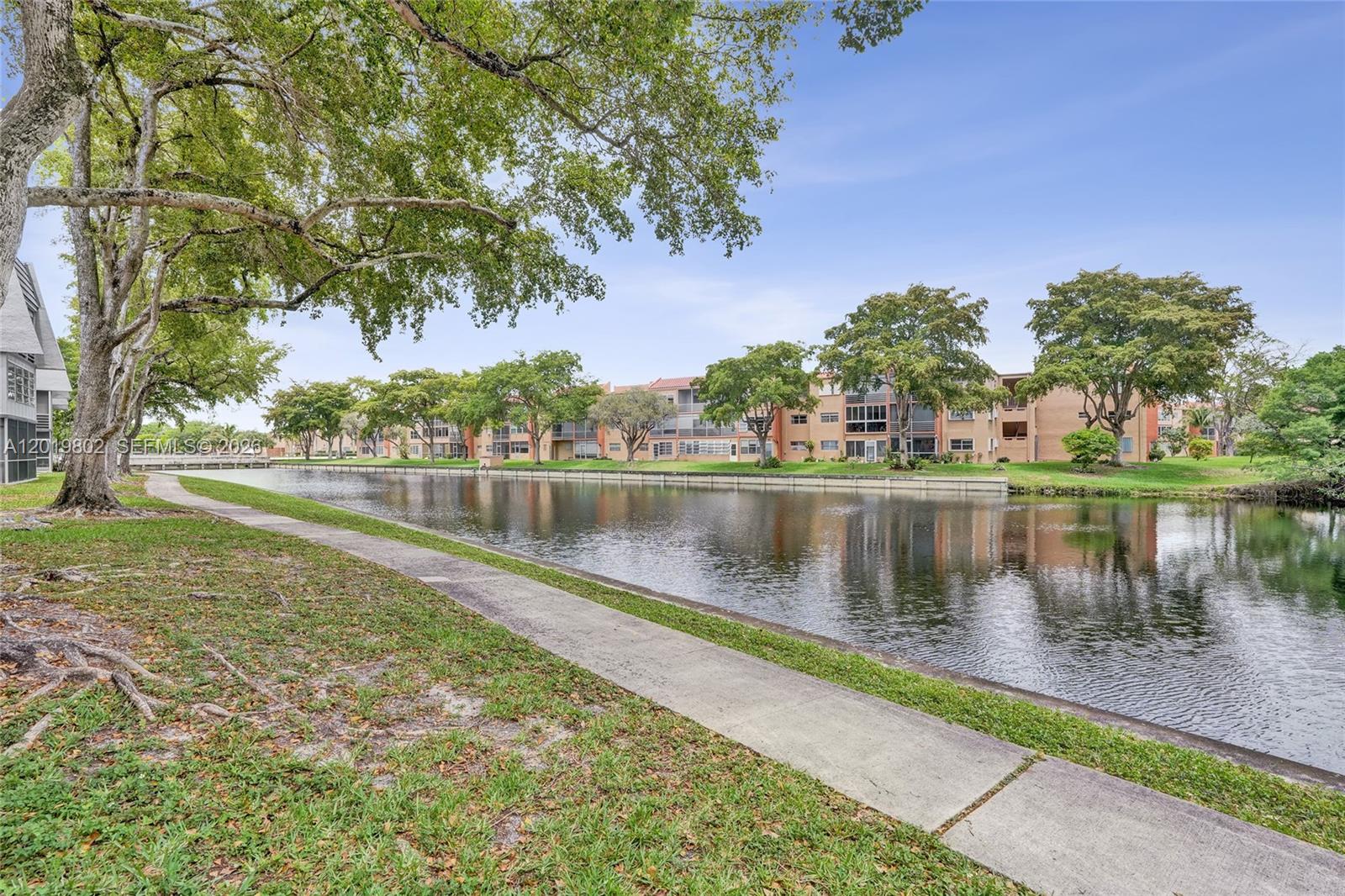 LIME BAY CONDOMINIUM 2 - Residential