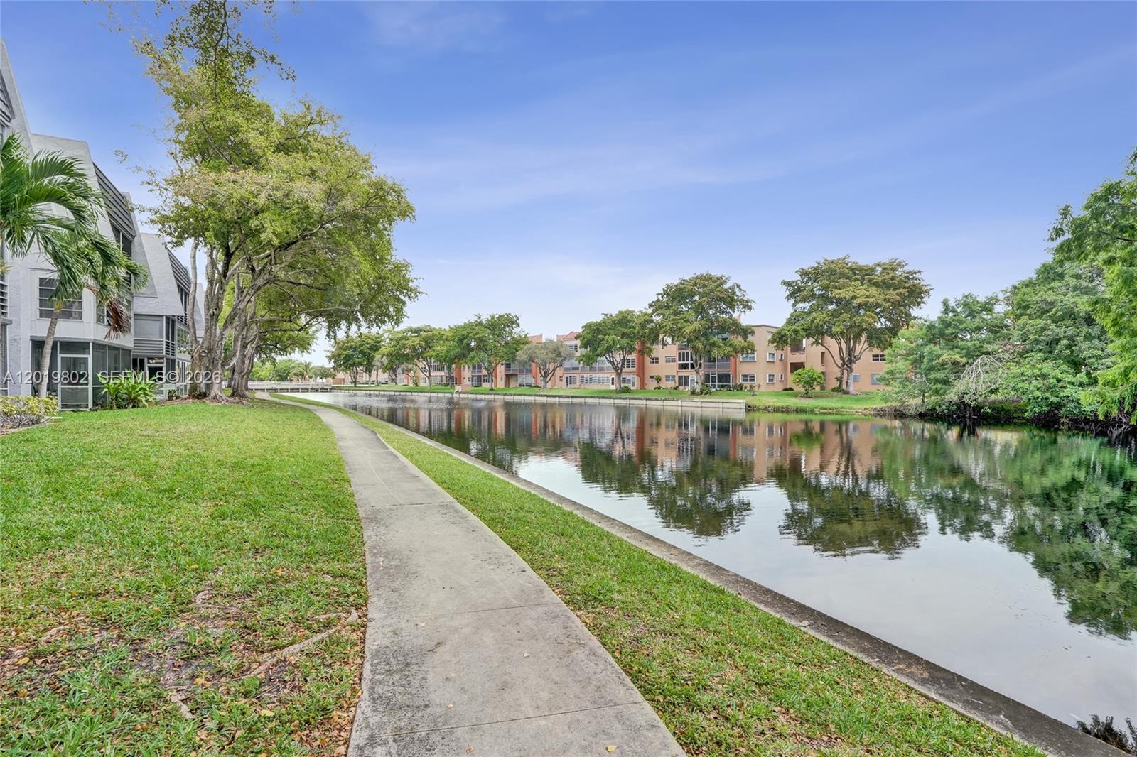 LIME BAY CONDOMINIUM 2 - Residential
