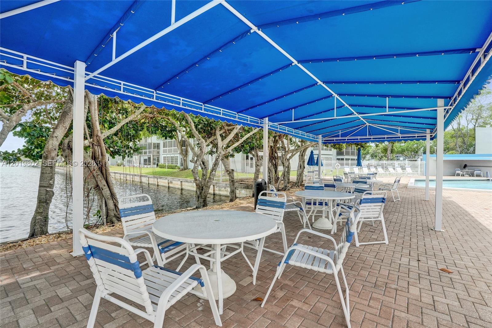 LIME BAY CONDOMINIUM 2 - Residential