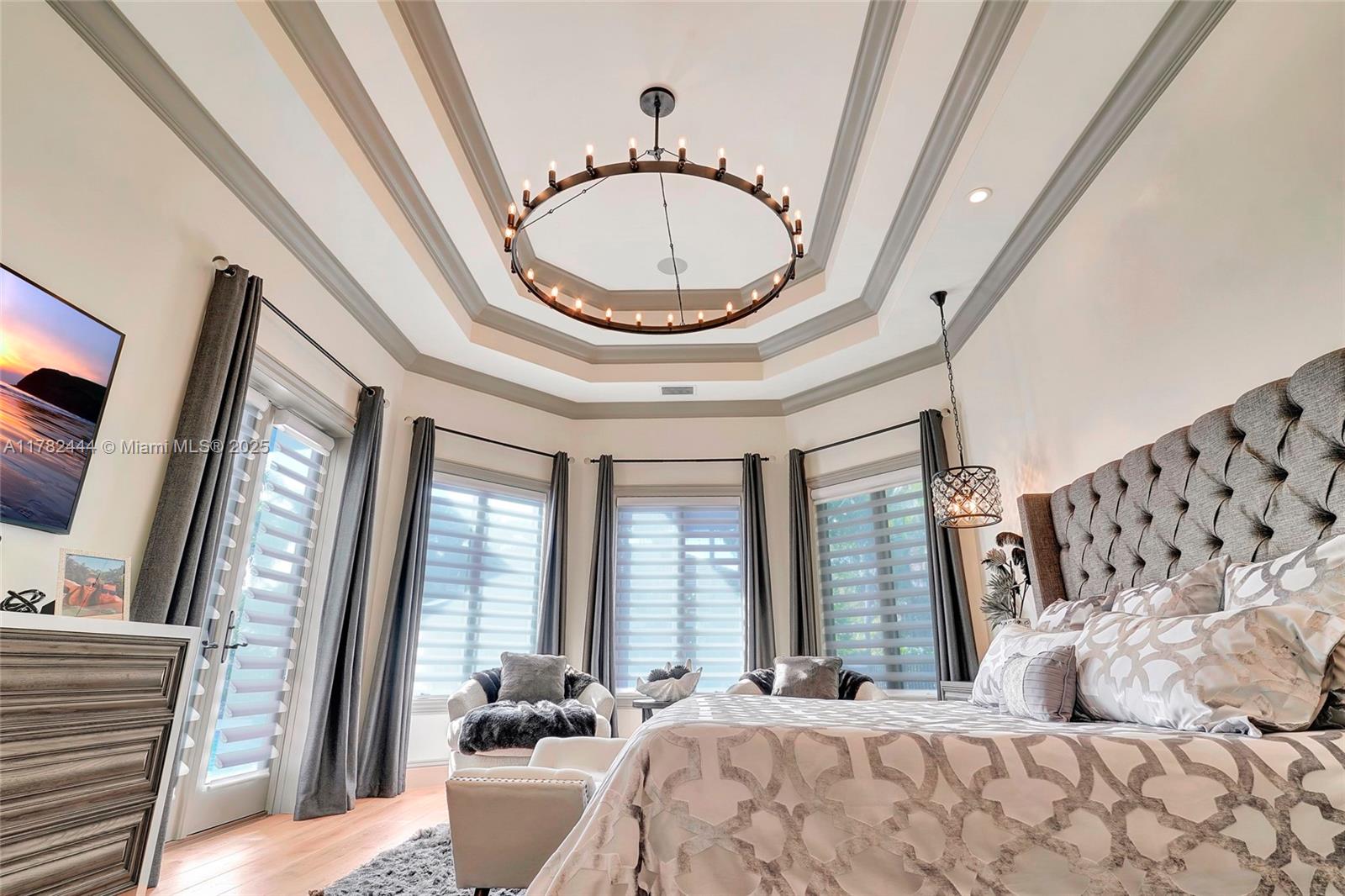 THE MOORINGS - Residential