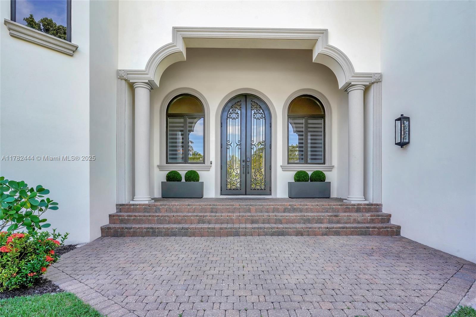 606 Binnacle Drive