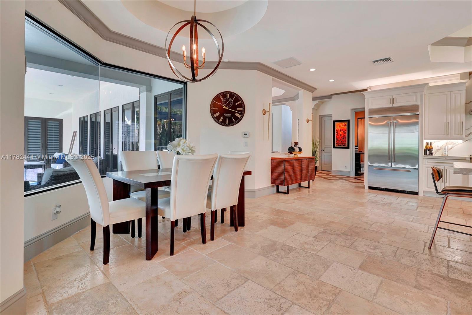 THE MOORINGS - Residential