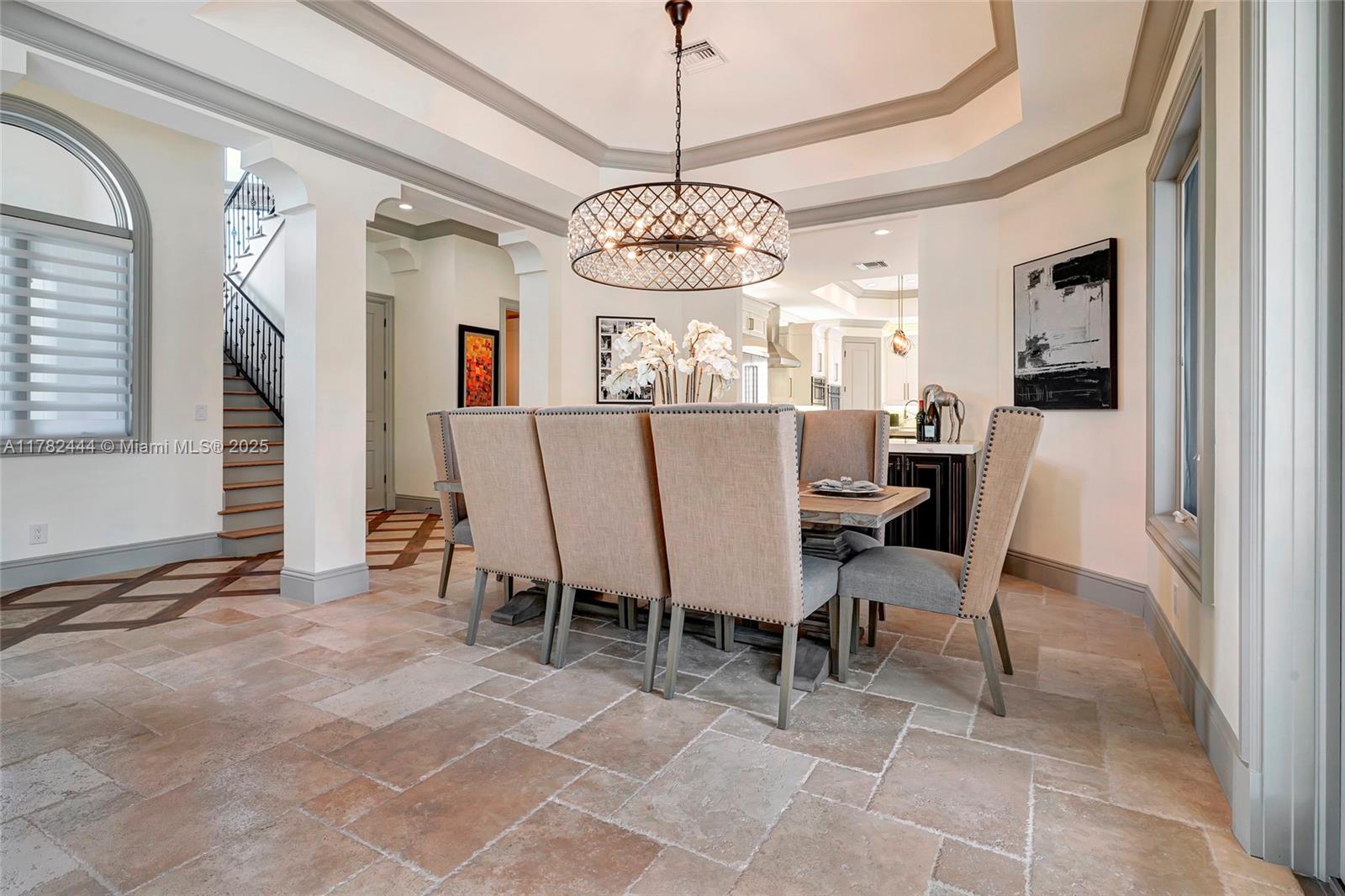 THE MOORINGS - Residential