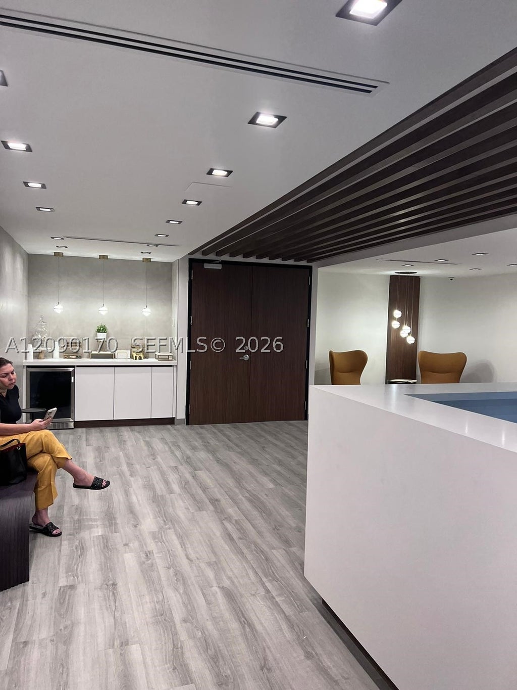 Photo of Hollywood, FL 33020 (MLS # A12090170)