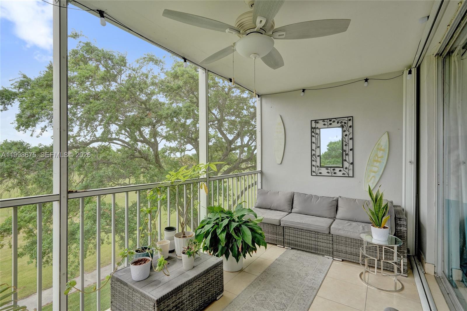 NO 14 PALM-AIRE COUNTRY C - Residential