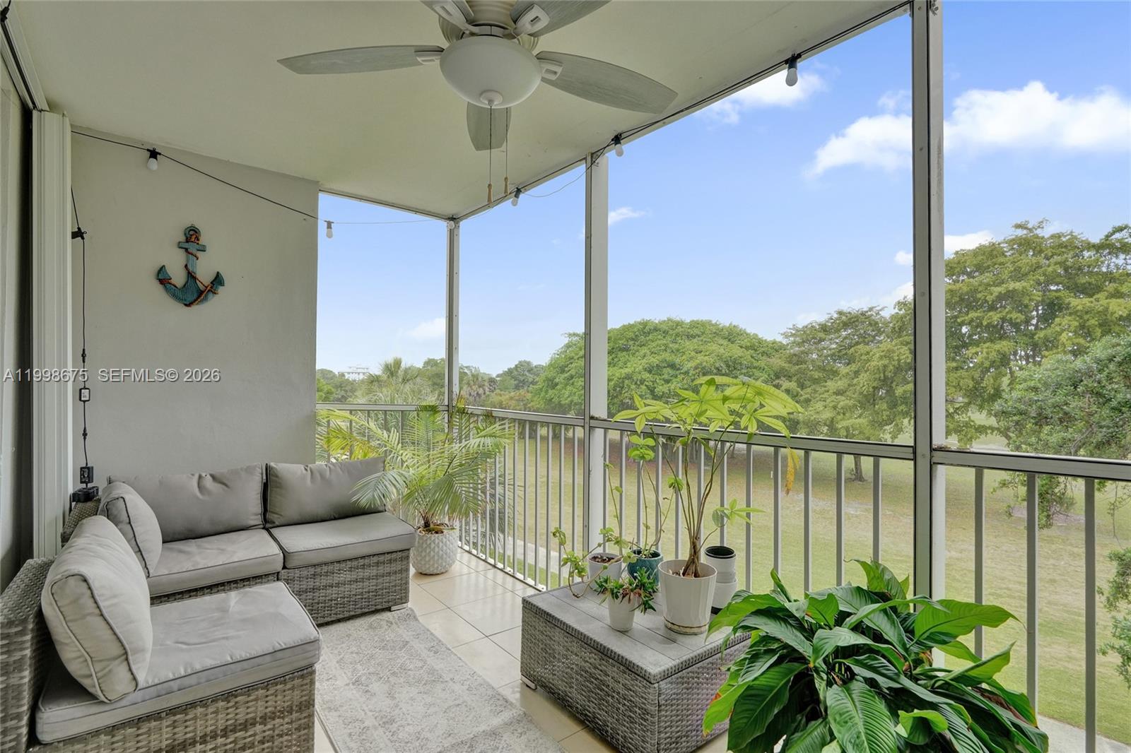 NO 14 PALM-AIRE COUNTRY C - Residential