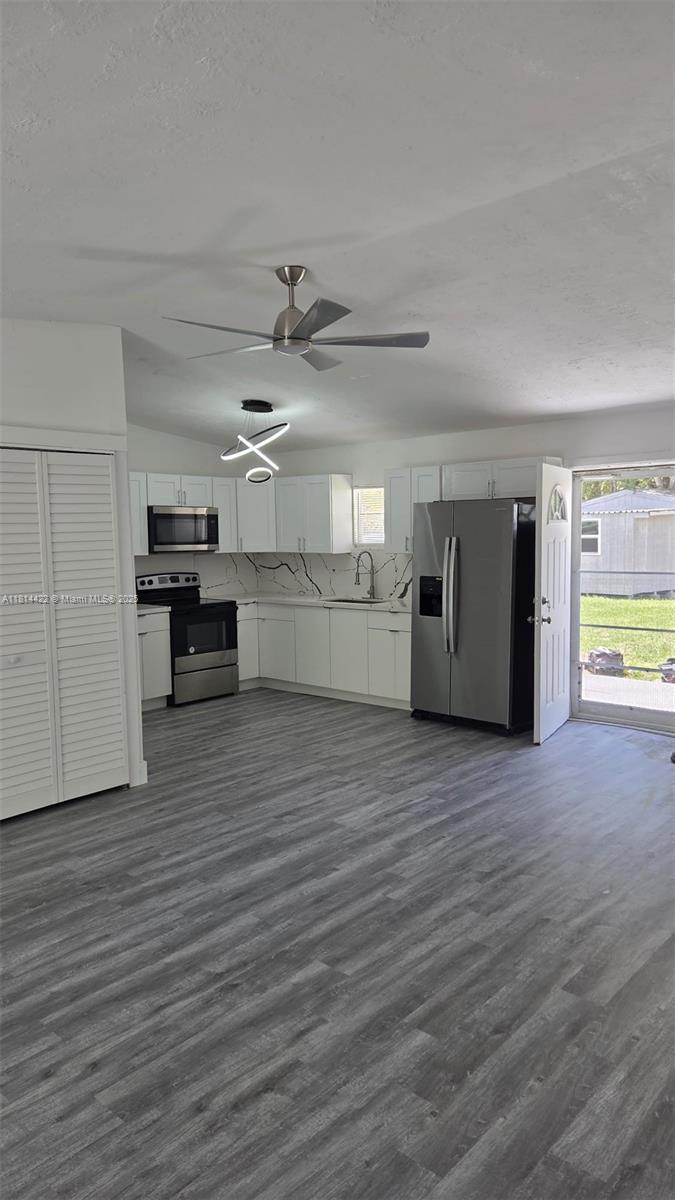 FORSYTH RIVERVIEW - Residential