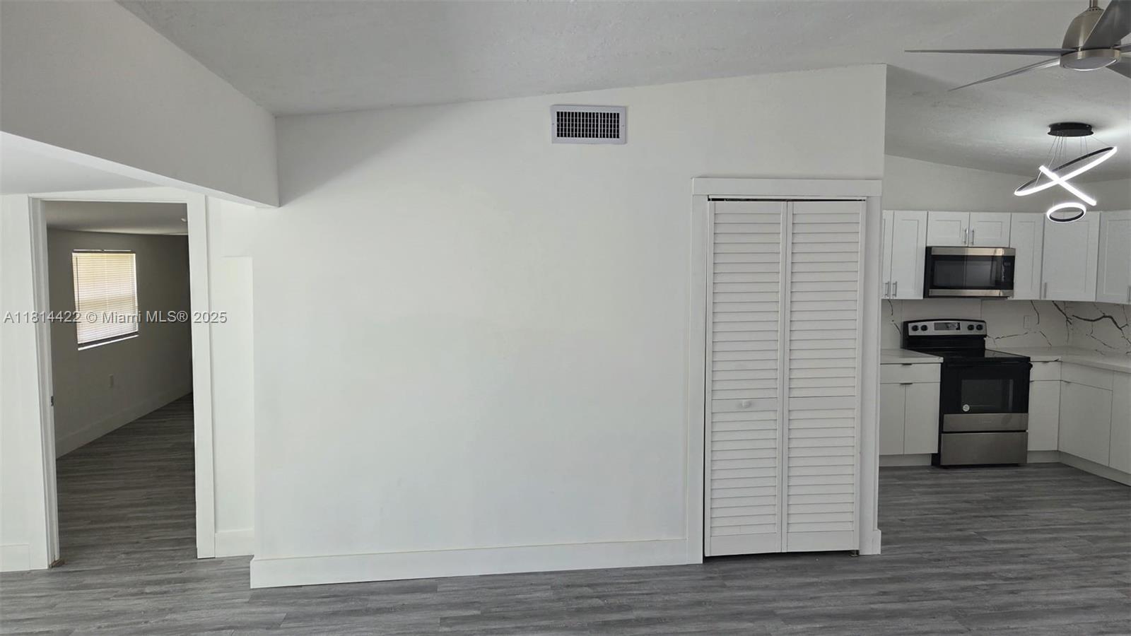 FORSYTH RIVERVIEW - Residential