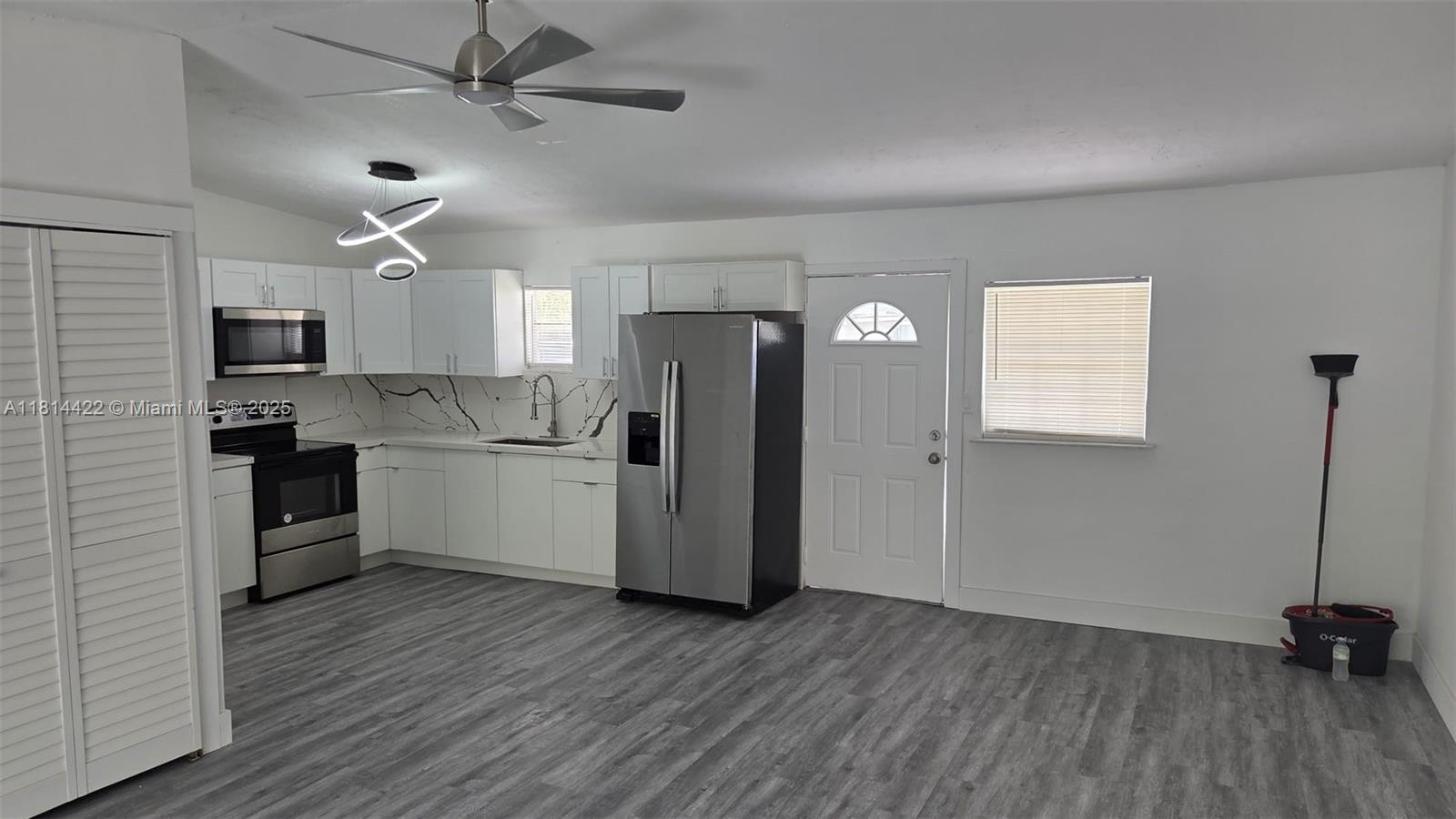 FORSYTH RIVERVIEW - Residential