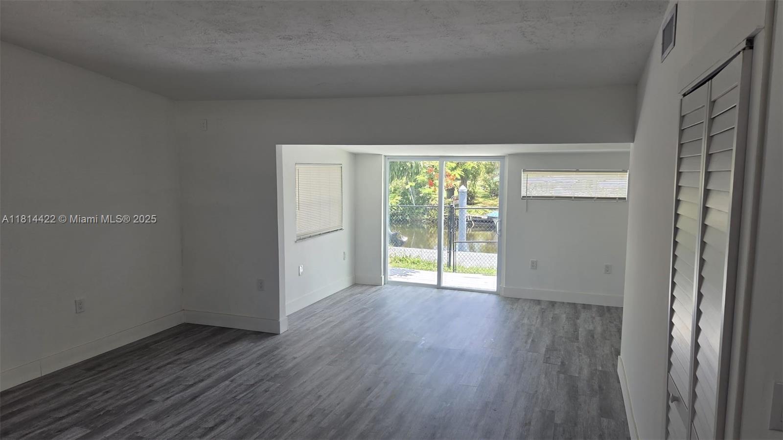 FORSYTH RIVERVIEW - Residential