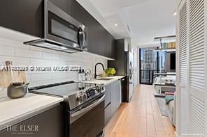 398 NE 5th St 1412