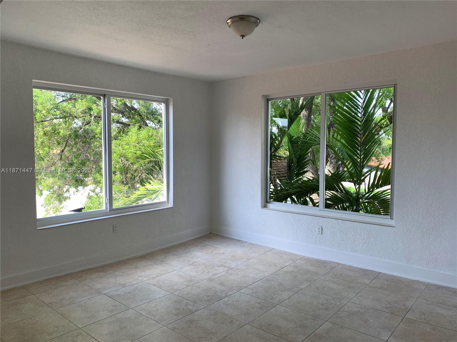 TAMIAMI HIGHLANDS - Residential Lease