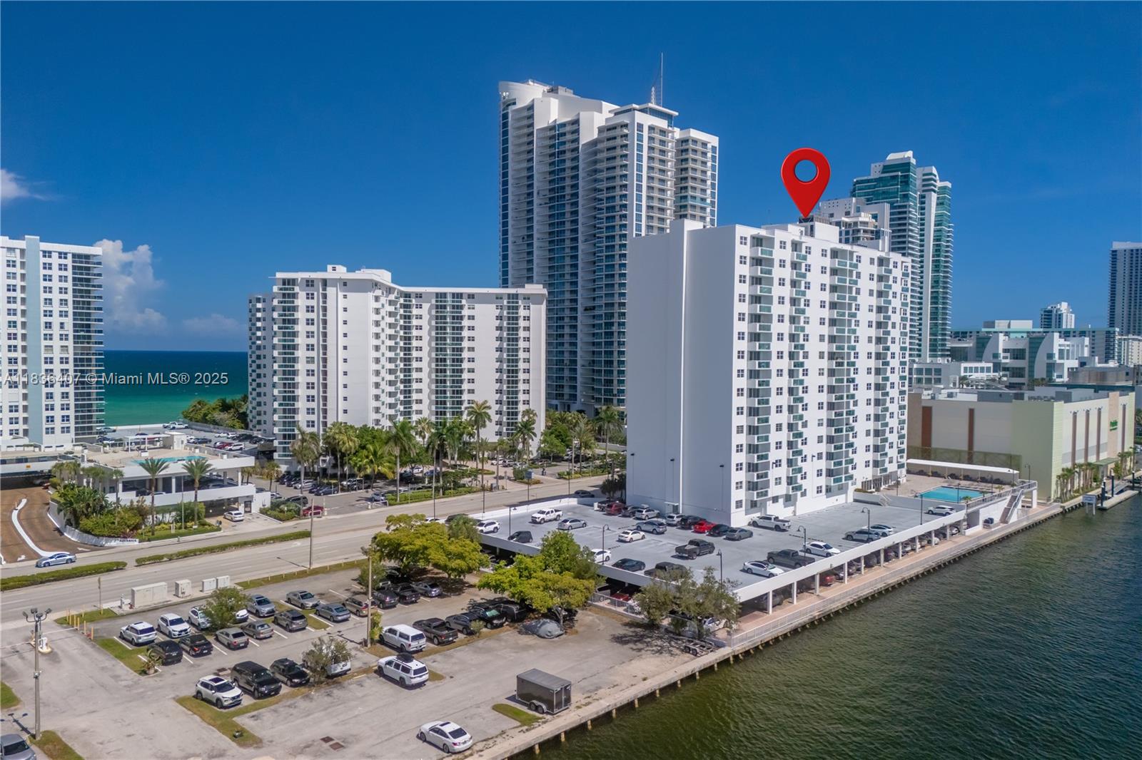 3000 S Ocean Dr 1414