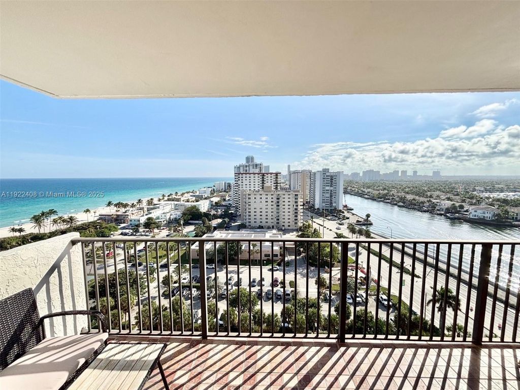 Photo of 1201 S Ocean Dr #1610S, Hollywood, FL 33019 (MLS # A11922408)
