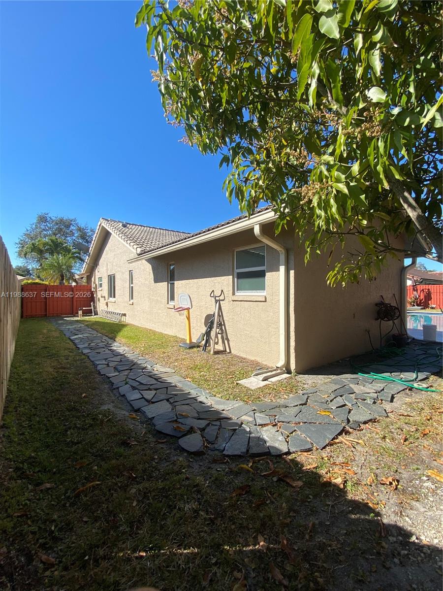 CYPRESS GLEN - Residential Lease