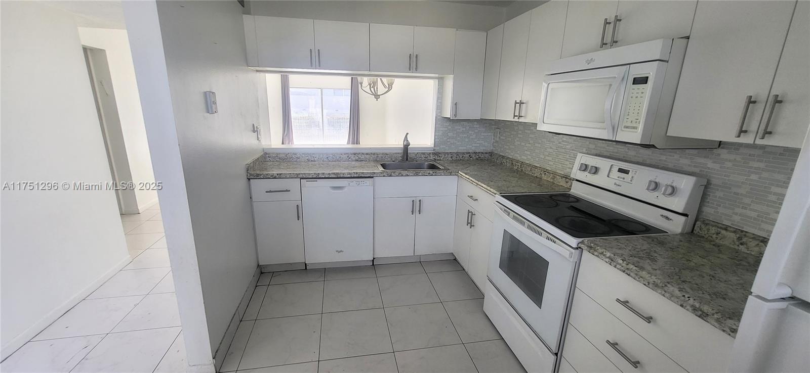 16750 NE 10th Ave 311
