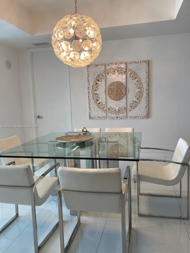 TRUMP ROYALE CONDO - Residential Lease