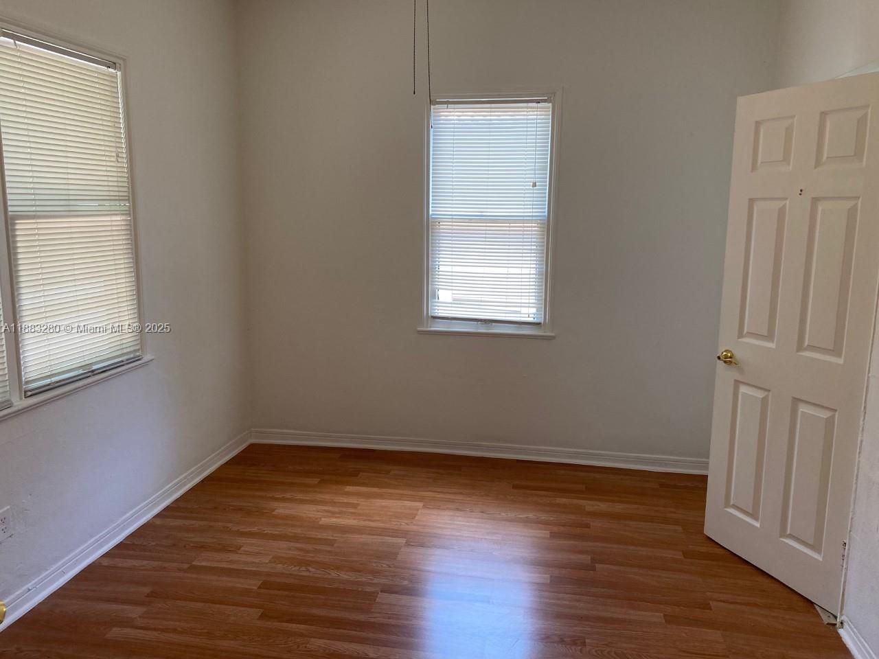 LAWRENCE EST LAND COS SUB - Residential Lease