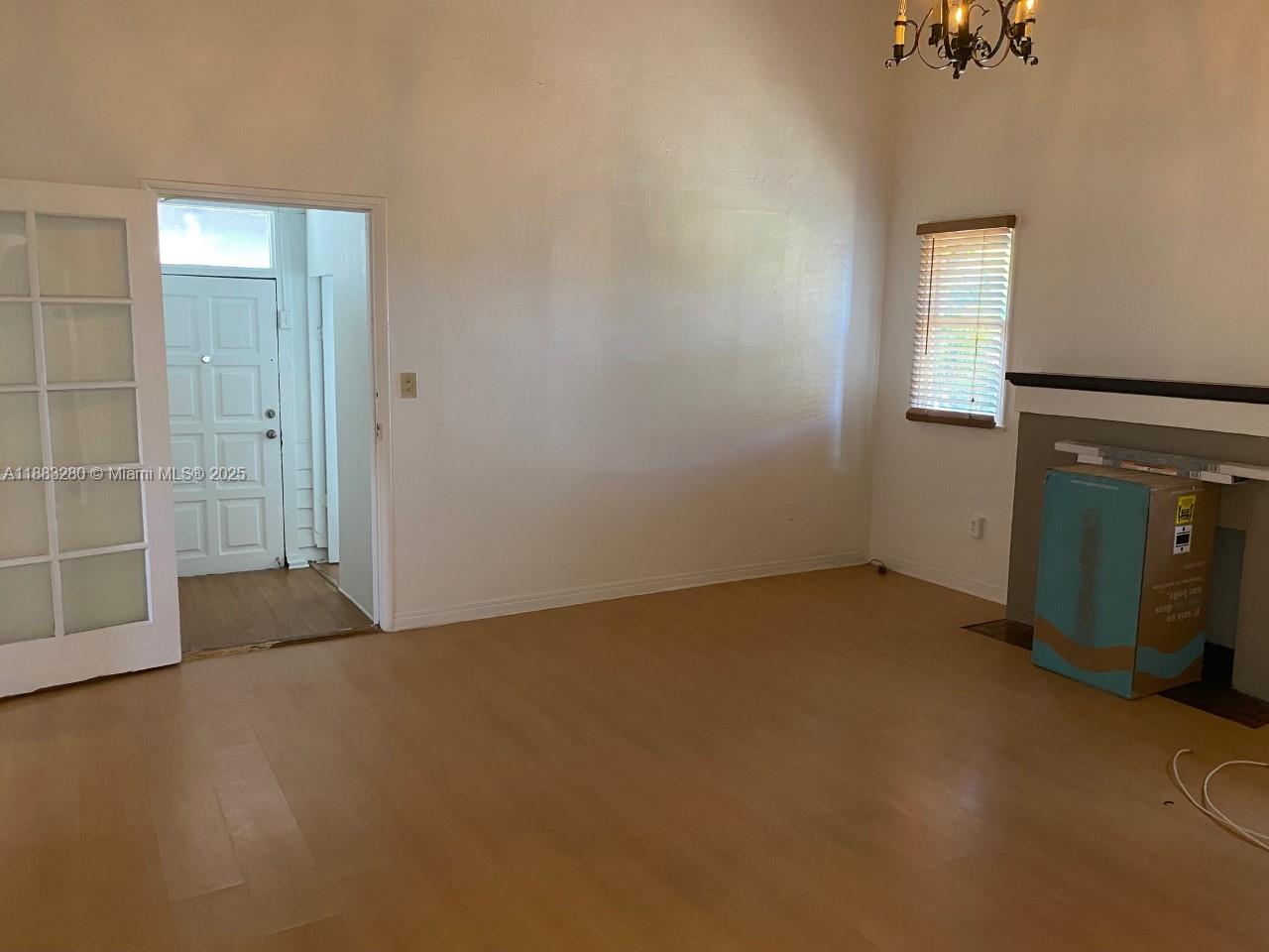 LAWRENCE EST LAND COS SUB - Residential Lease