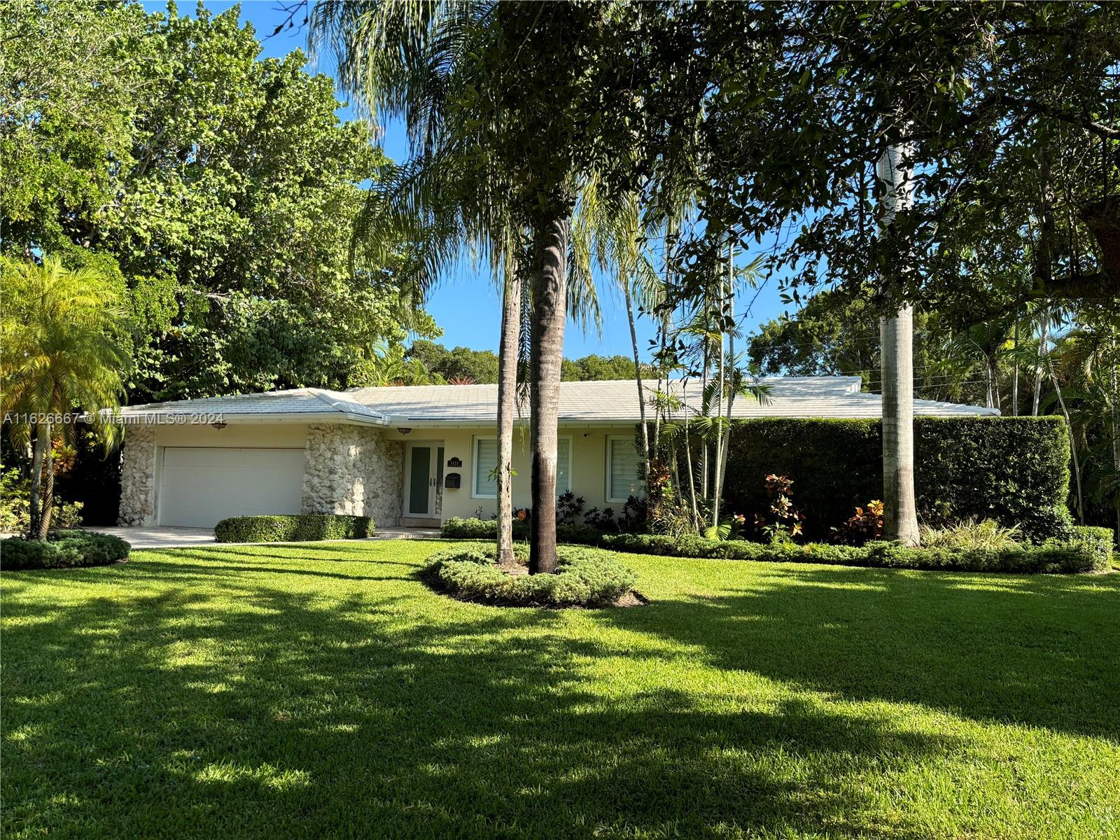 View Coral Gables, FL 33146 house