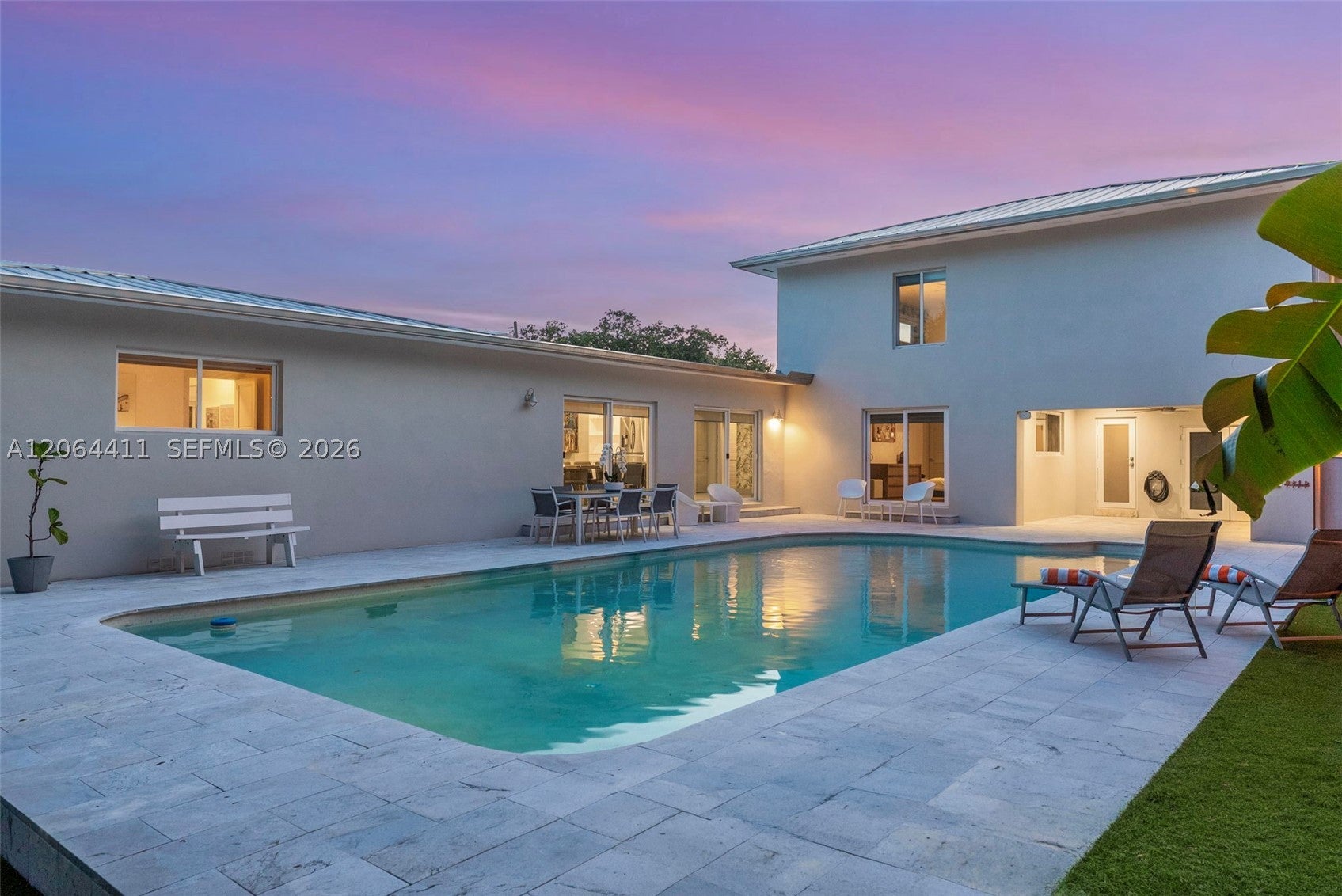 831 NE 109th St, Biscayne Park, FL, 33161/$2,499,000 2 831 NE 109th St
