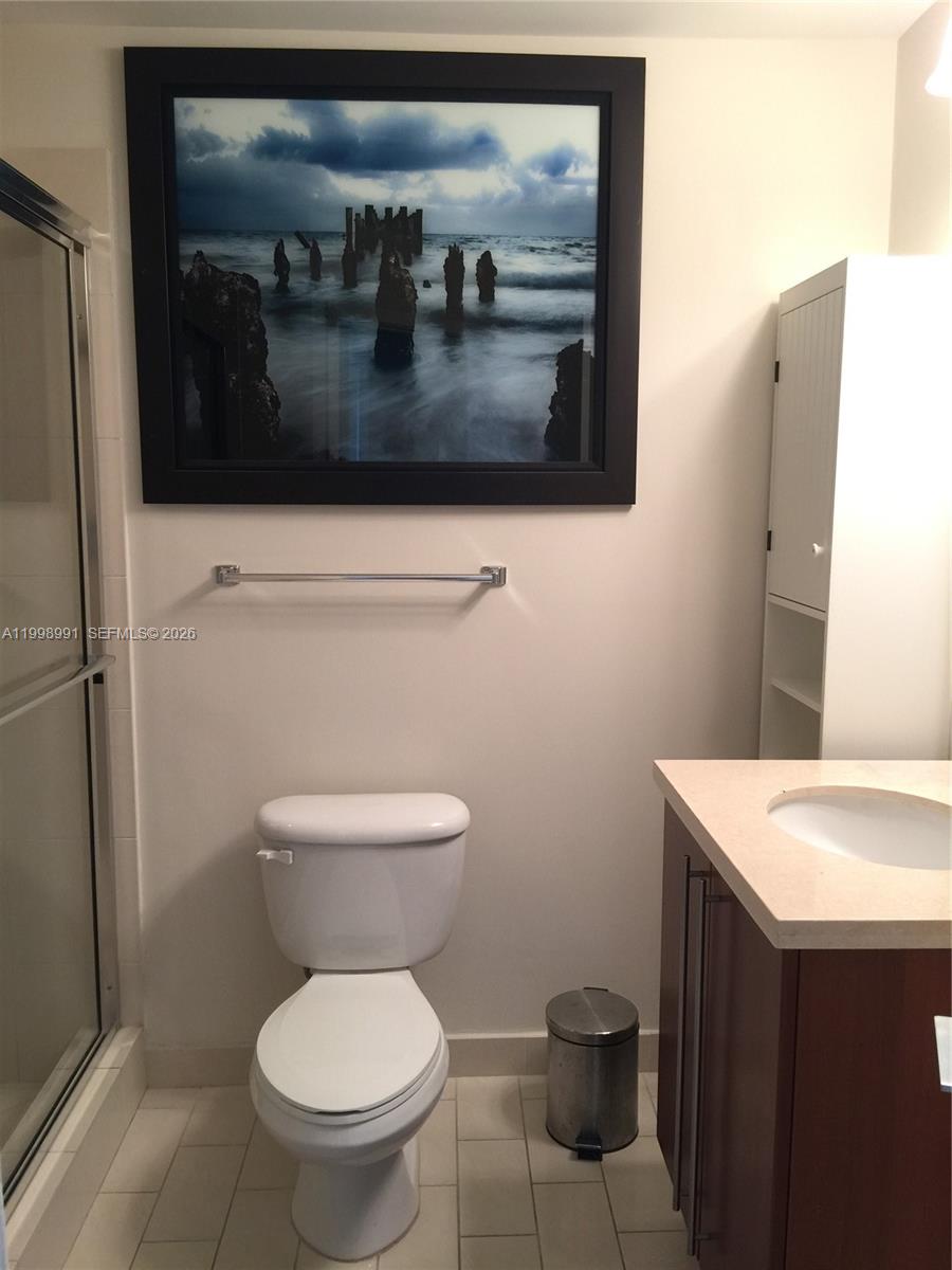 THE AXIS ON BRICKELL COND - Residential