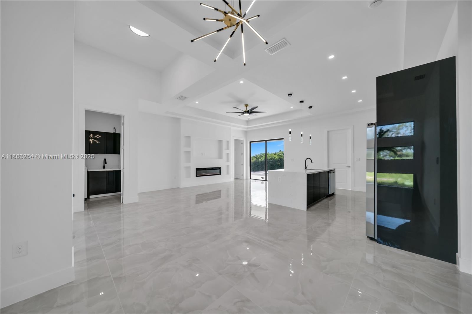 2824 NW 4th PL