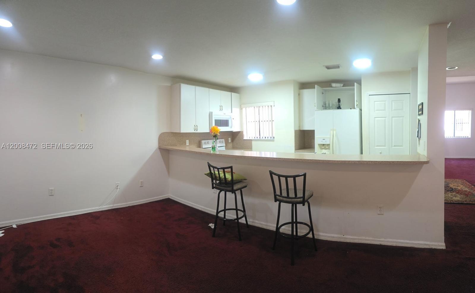 THE COURTS AT BAYSHORE I - Residential