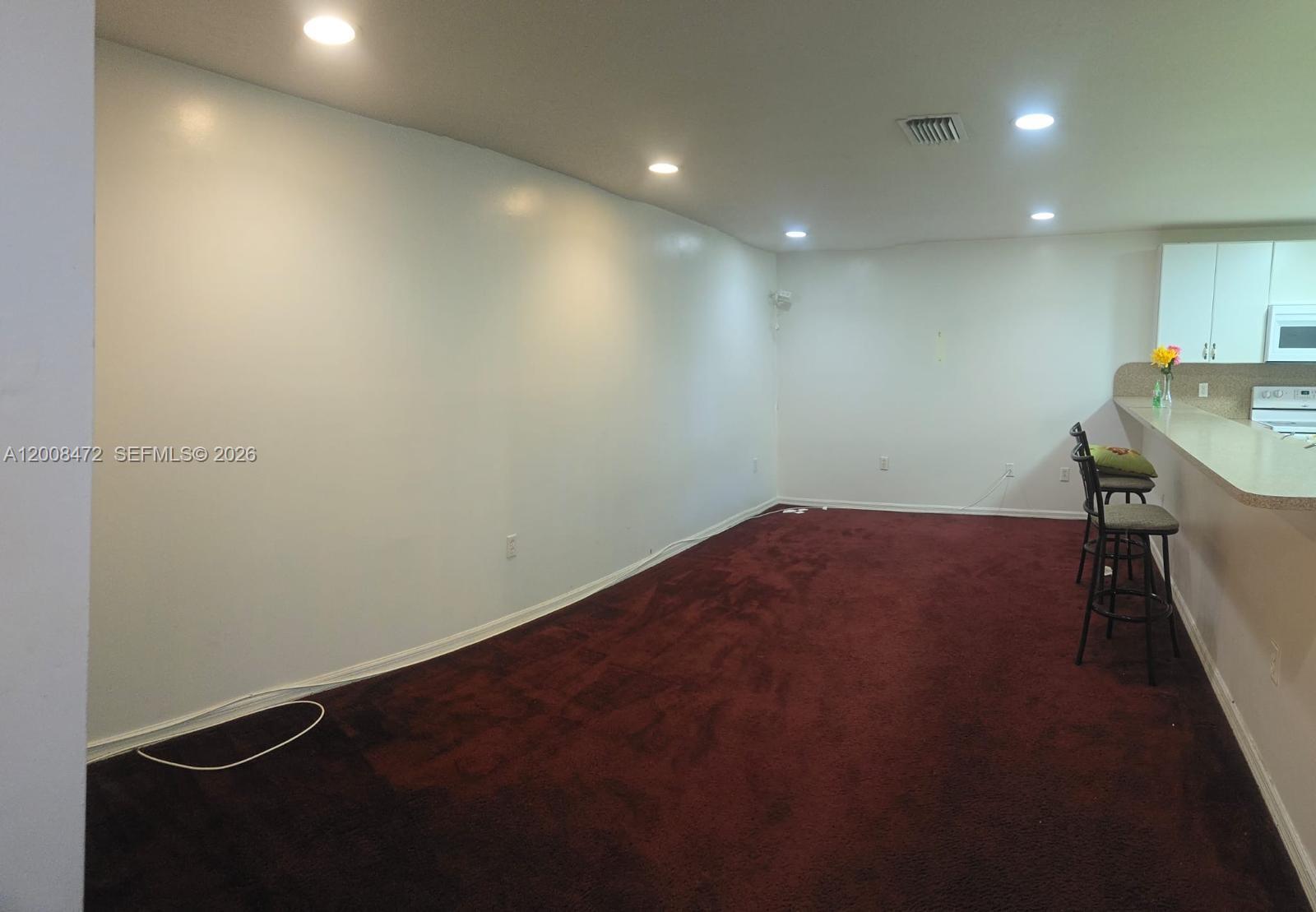 THE COURTS AT BAYSHORE I - Residential