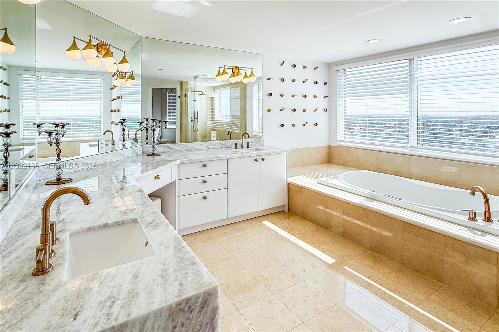 PALMS TOWER ONE CONDO - Residential Lease