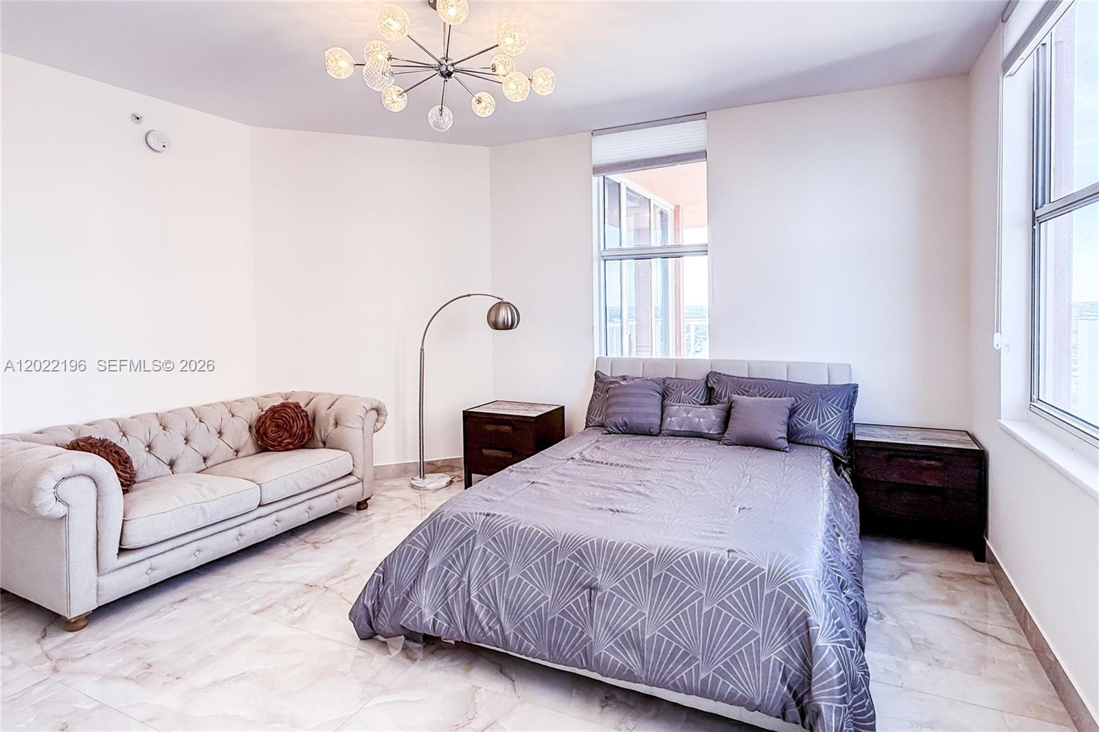 PALMS TOWER ONE CONDO - Residential Lease