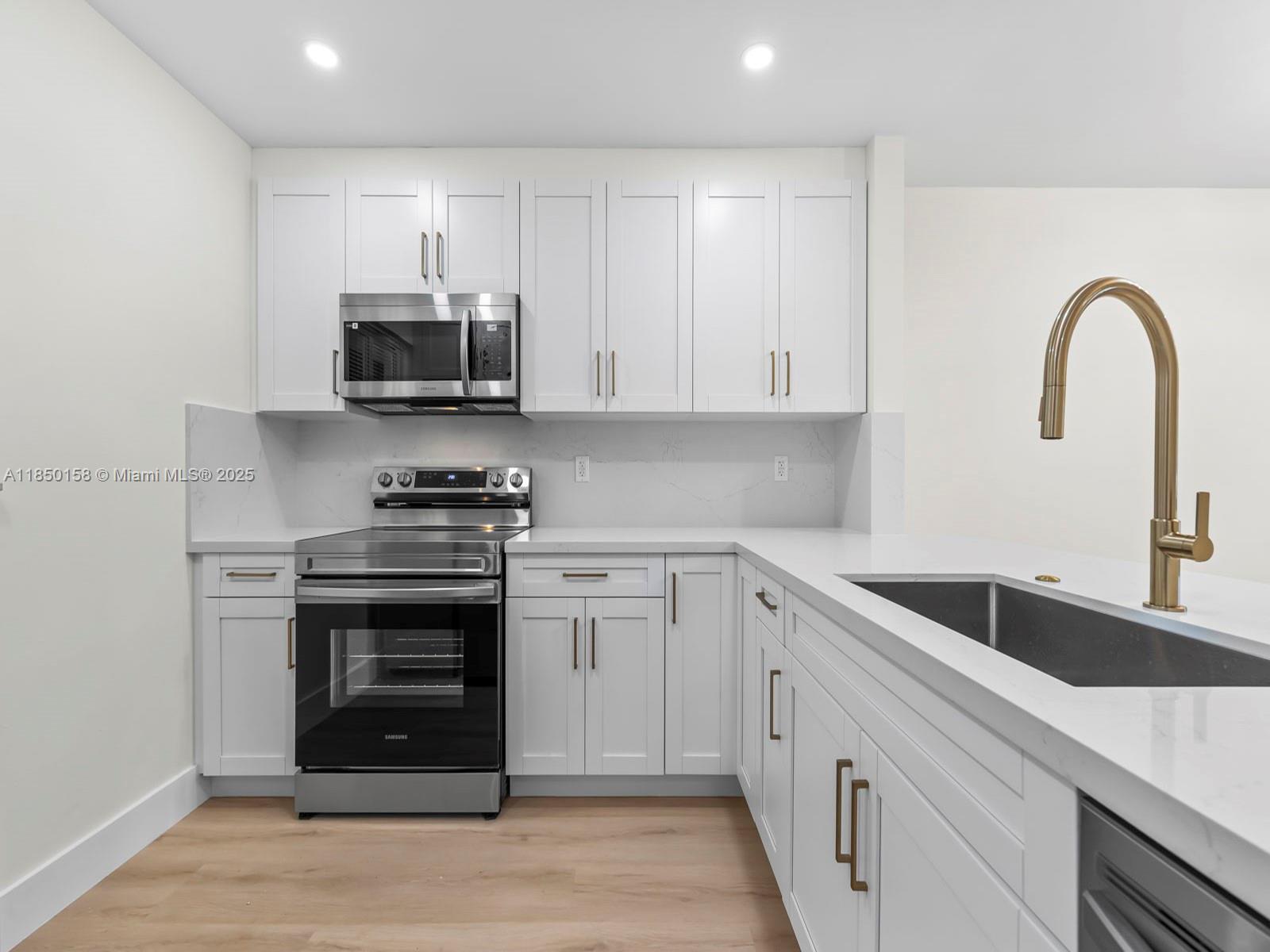 7850 Camino Real O-116