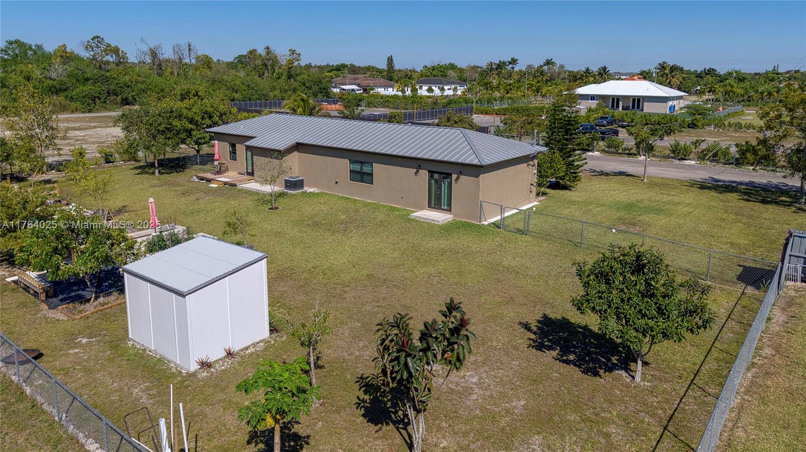 FL CITY HIGHLANDS - Residential