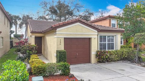4356 NW 1st St Deerfield Beach FL 33442
