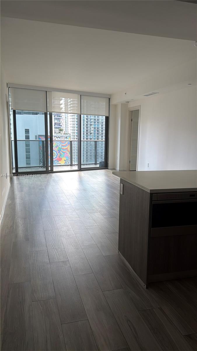 801 SMA RESIDENCES CONDO - Residential Lease