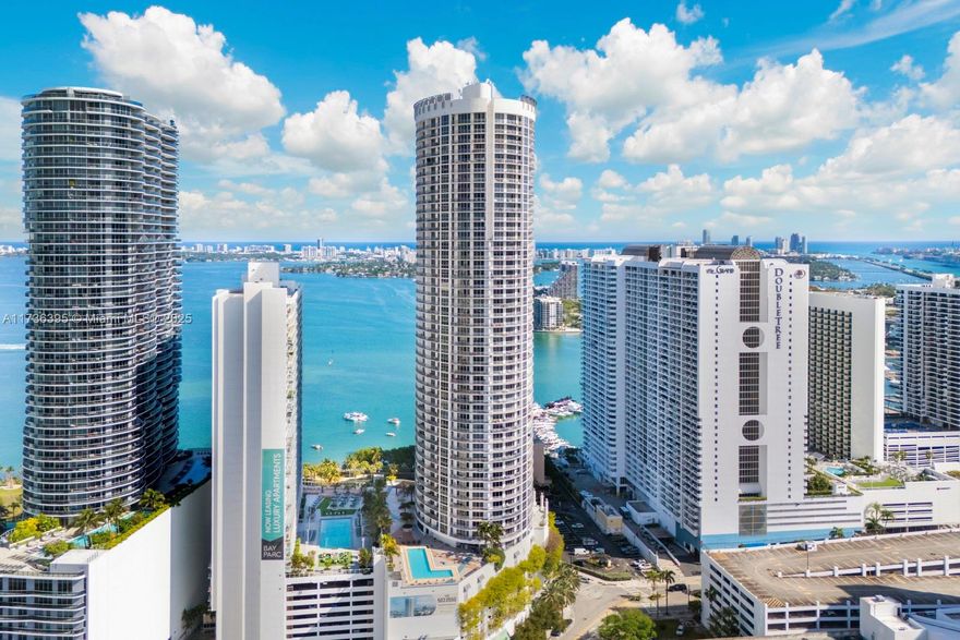 Stunning 1-Bedroom, 1-Bathroom Condo with Panoramic Bay Views!
High-floor Opera Tower condo with expansive, unobstructed views of Biscayne Bay, South Beach, the Port—SUPERIOR TO MOST UNITS! The open floor plan features NEW stainless steel appliances (stickers still on), granite countertops, and an in-unit washer/dryer. Resort-style amenities include: heated pool, jacuzzi, gym, valet, 24-hour security, concierge, and convenience store. Prime across from Margaret Pace Park, top restaurants, Adrienne Arsht Center; minutes from South Beach, Wynwood, and Downtown Miami. Beautiful floors, fresh paint, and unused appliances, this condo offers **INCREDIBLE INVESTMENT POTENTIAL** for personal use or short-term rentals (30-day min. association approval). Don’t miss this exceptional find!