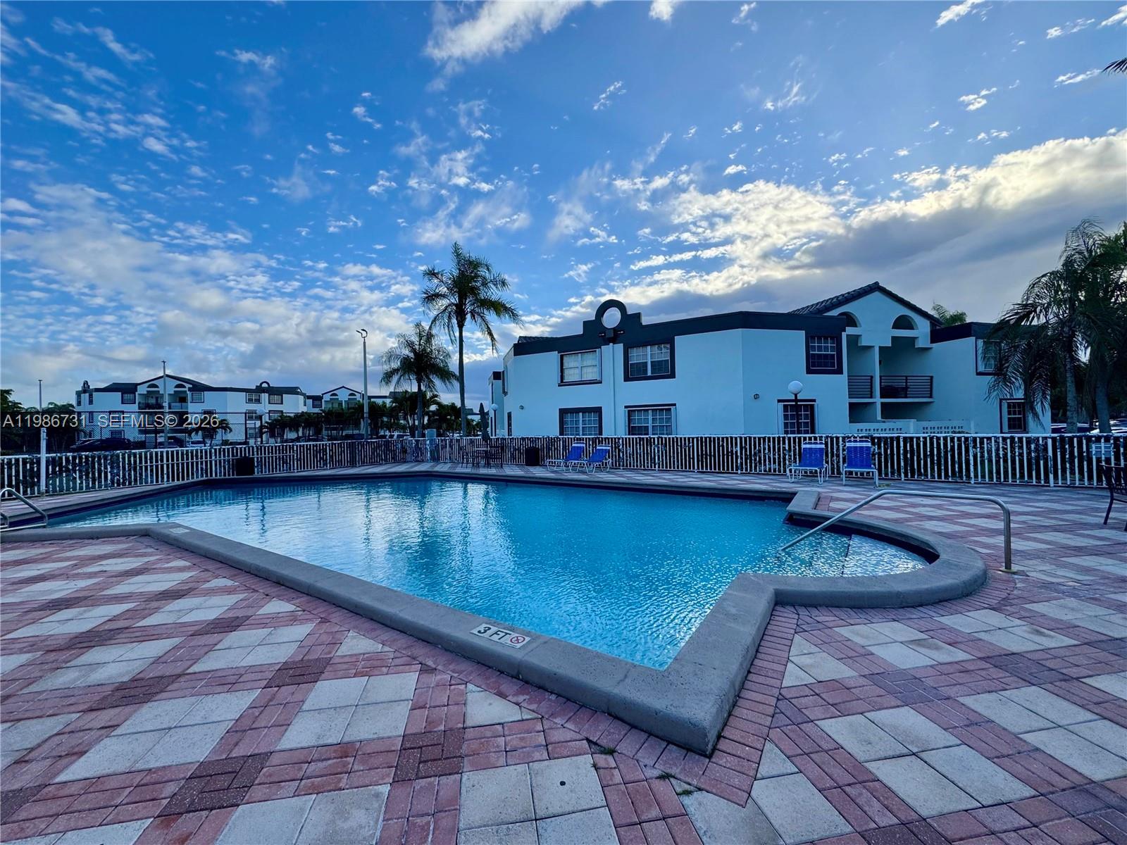 SOLEIL AT FONTAINEBLEAU C - Residential Lease