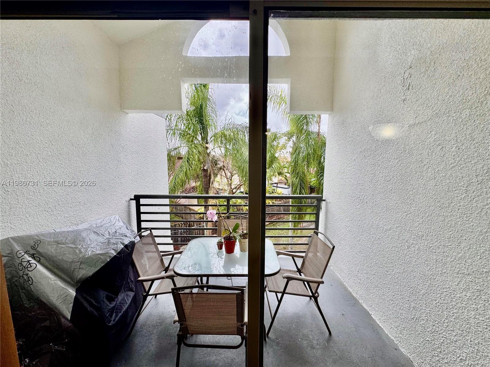 SOLEIL AT FONTAINEBLEAU C - Residential Lease