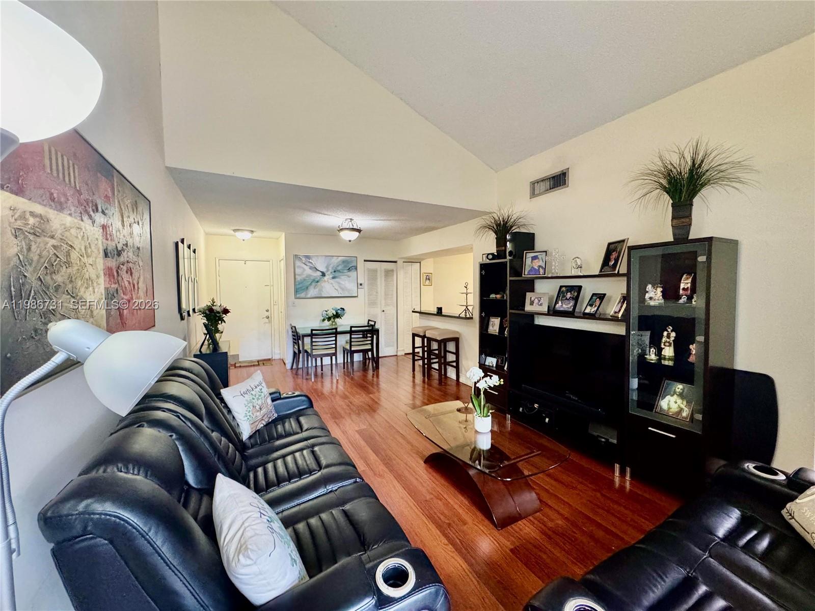 SOLEIL AT FONTAINEBLEAU C - Residential Lease