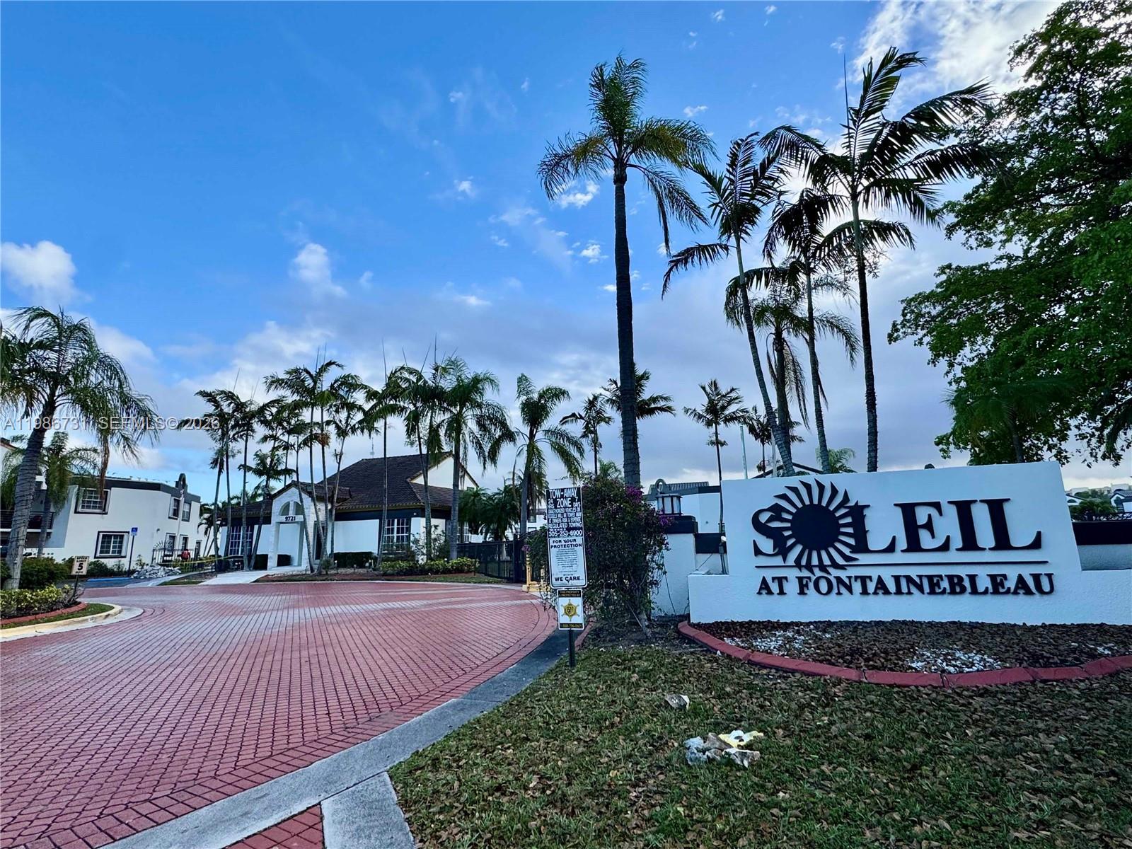 SOLEIL AT FONTAINEBLEAU C - Residential Lease