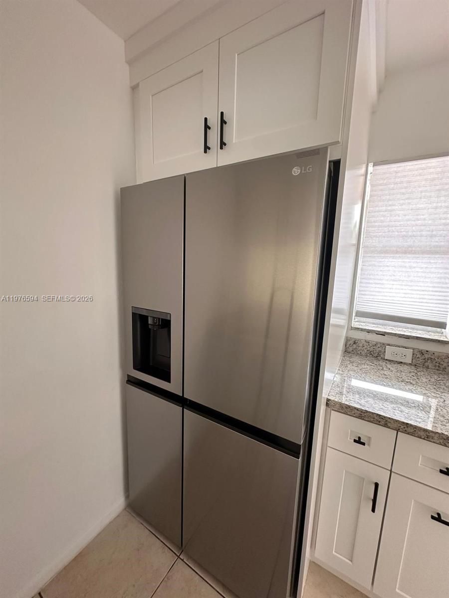 LAKEWOOD VILLAGE - Residential Lease